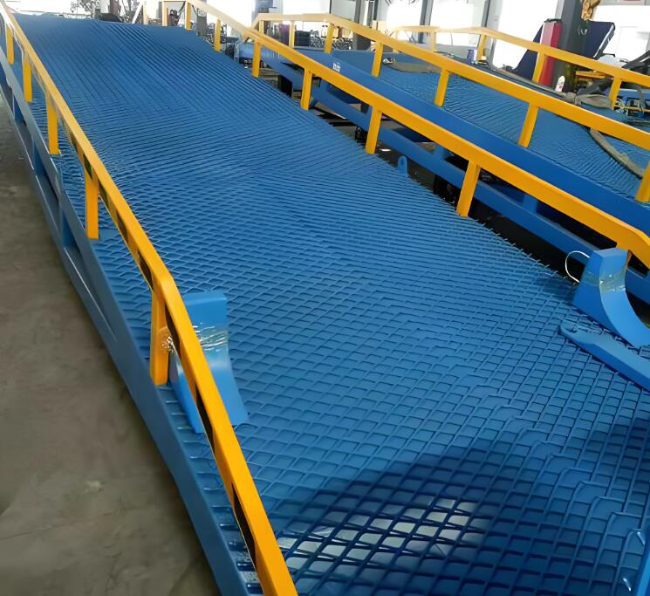 新村镇移动式液压登车桥