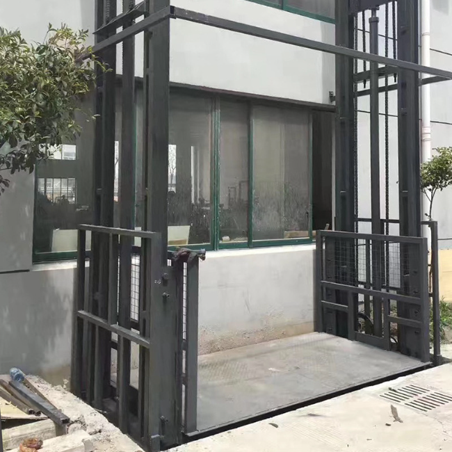 新村镇5吨室外升降货梯